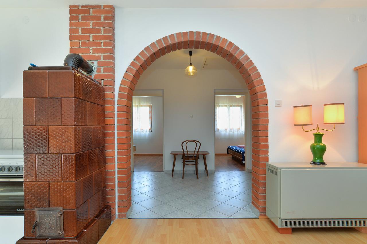 Apartment Ana 1725 *