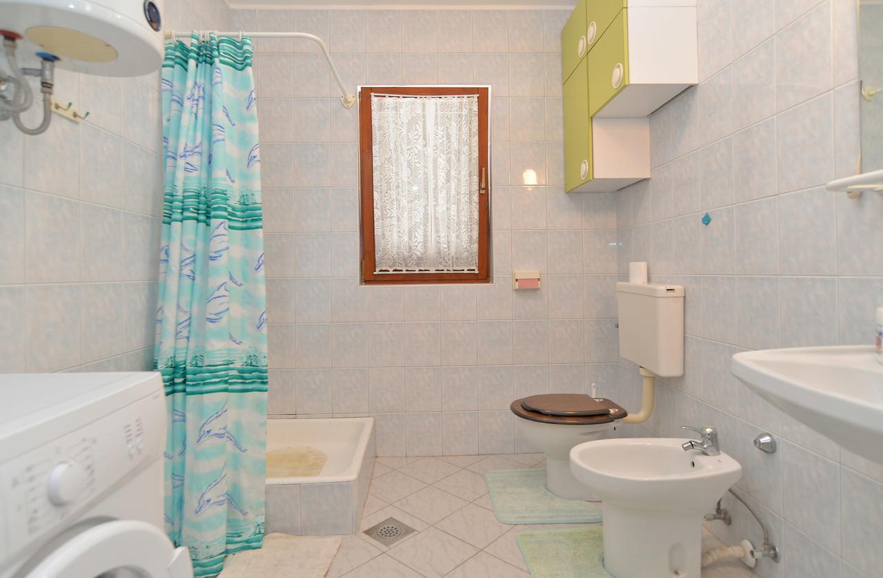 Apartment Ana 1725